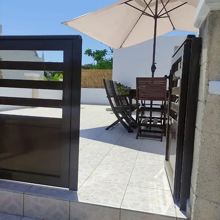 Kamara Traditional House Appartement Soroni