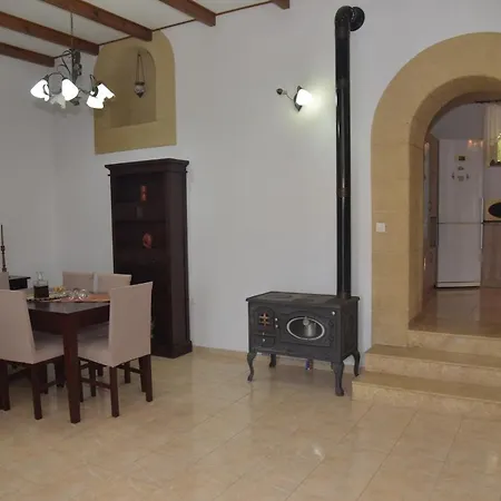 Kamara Traditional House