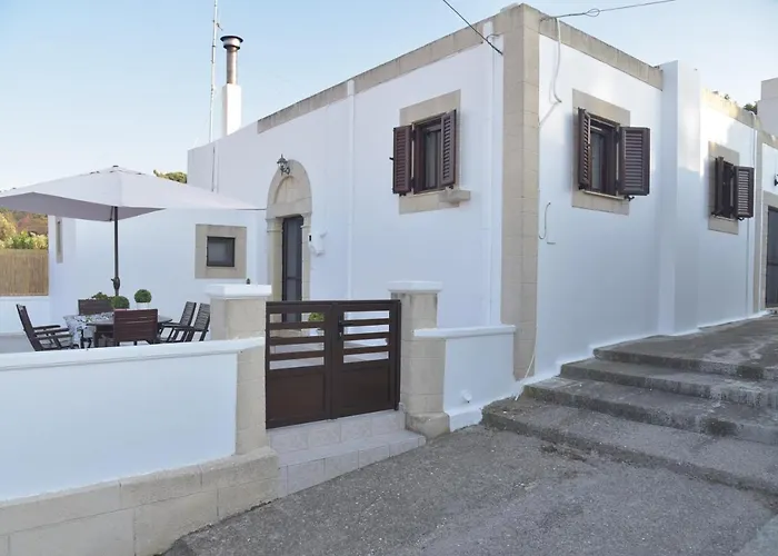 Apartament Kamara Traditional House Soroni