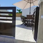 Kamara Traditional House Apartamento Soroni
